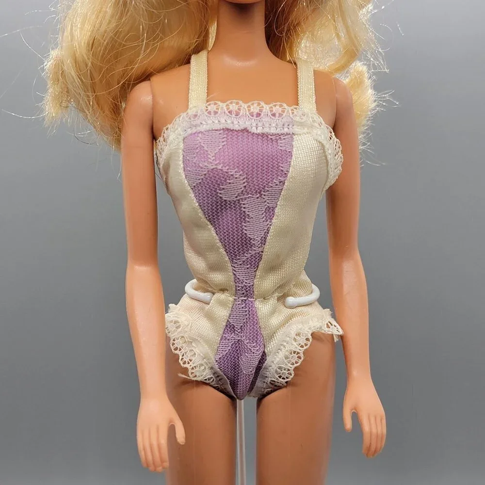 Vintage 1991 Dream Wardrobe Barbie Doll #3331